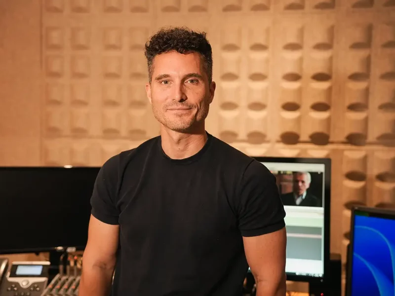 CURSO DE EDICIÓN DE VÍDEO PROFESIONAL CON AVID CURSO DE EDICIÓN DE VÍDEO PROFESIONAL CON AVID